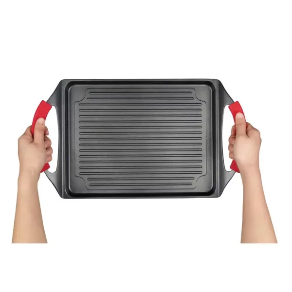 MasterPan 17 in. Cast Aluminum Nonstick Grill Pan in Black