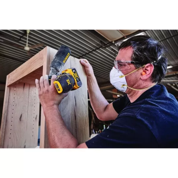 DEWALT 20-Volt MAX XR Li-Ion Cordless Brushless 5 in. Random Orbital Sander (Tool-Only) with 20-Volt Li-Ion (1) 5.0Ah Battery