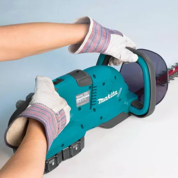 Makita 18-Volt X2 (36-Volt) LXT Lithium-Ion Cordless Hedge Trimmer Kit with Two 5.0 Ah Batteries and Charger