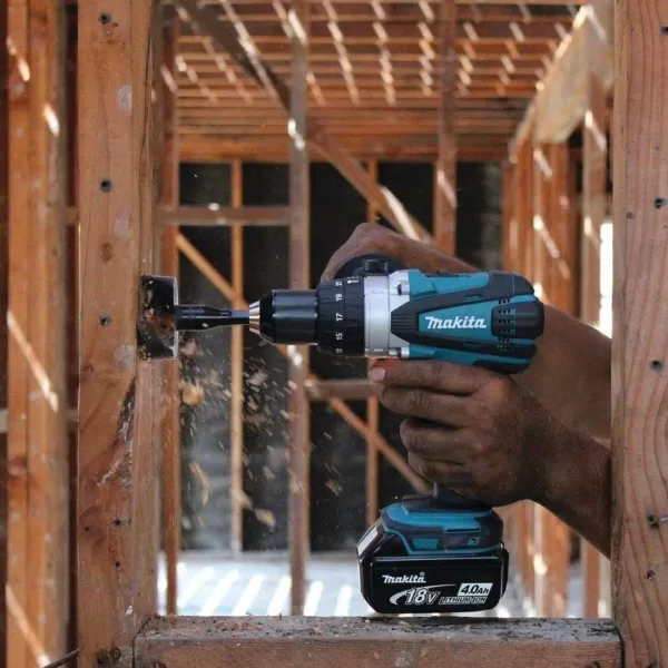 Makita 18-Volt LXT Lithium-Ion 1/2 in. Cordless Hammer Driver/Drill Kit with (2) Batteries (4.0 Ah), Charger and Hard Case