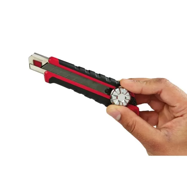 Milwaukee 18 mm Snap-Off Knife with Metal Lock and Precision Cut Blade