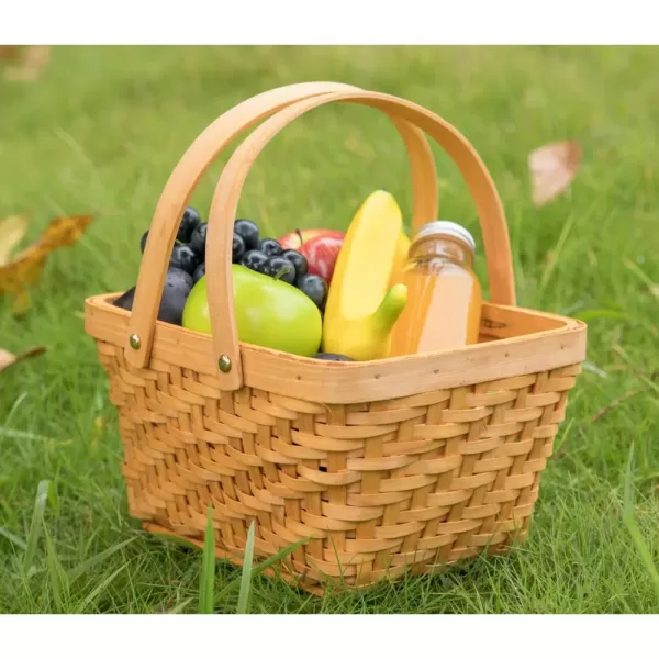 Vintiquewise 10.2 in. x 7.7 in. x 5.5 in. Wood Chip Rectangular Picnic Basket