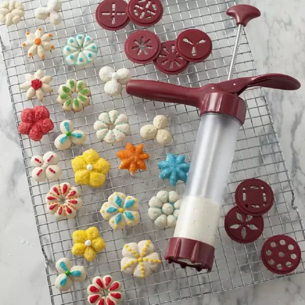 Nordic Ware 13-Piece Cookie Press with 12 Cookie Discs