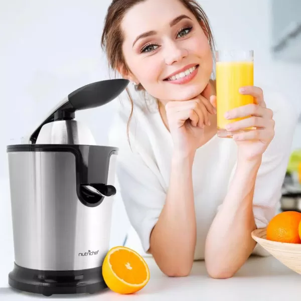 NutriChef Electric Juice Press - Orange Juicer Citrus Squeezer with Manual Juice Presser Handle (Stainless Steel)