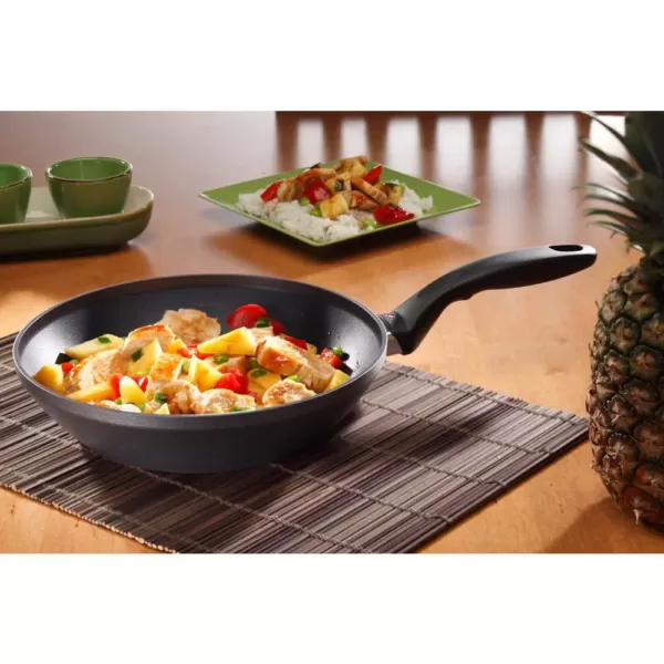 Swiss Diamond Nonstick Edge Stir Fry Pan with Lid